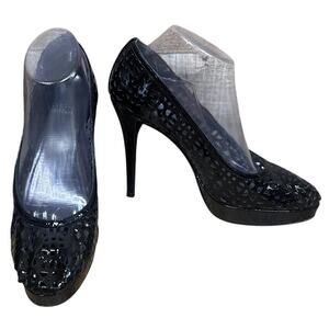 Stuart Weitzman Patent Leather Laser Cut Perforated Stiletto Heels Black Size 9